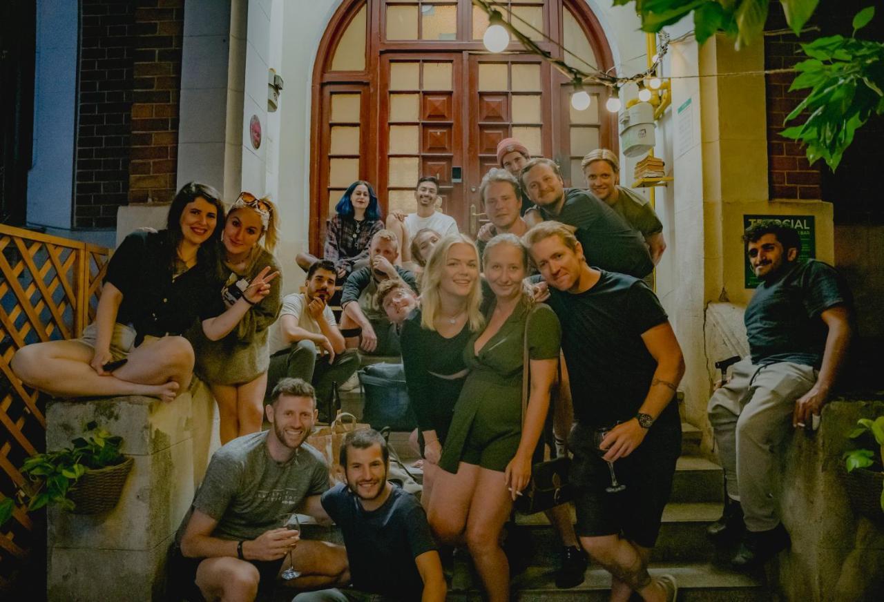 T5 Social Hostel บูคาเรสต์ ภายนอก รูปภาพ