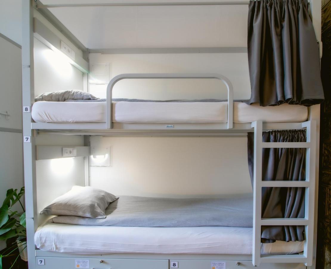 T5 Social Hostel บูคาเรสต์ ภายนอก รูปภาพ